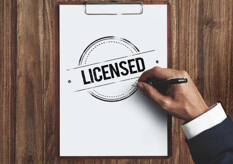 Sponsor Licence (UK Employers) | Iconiq Solicitors